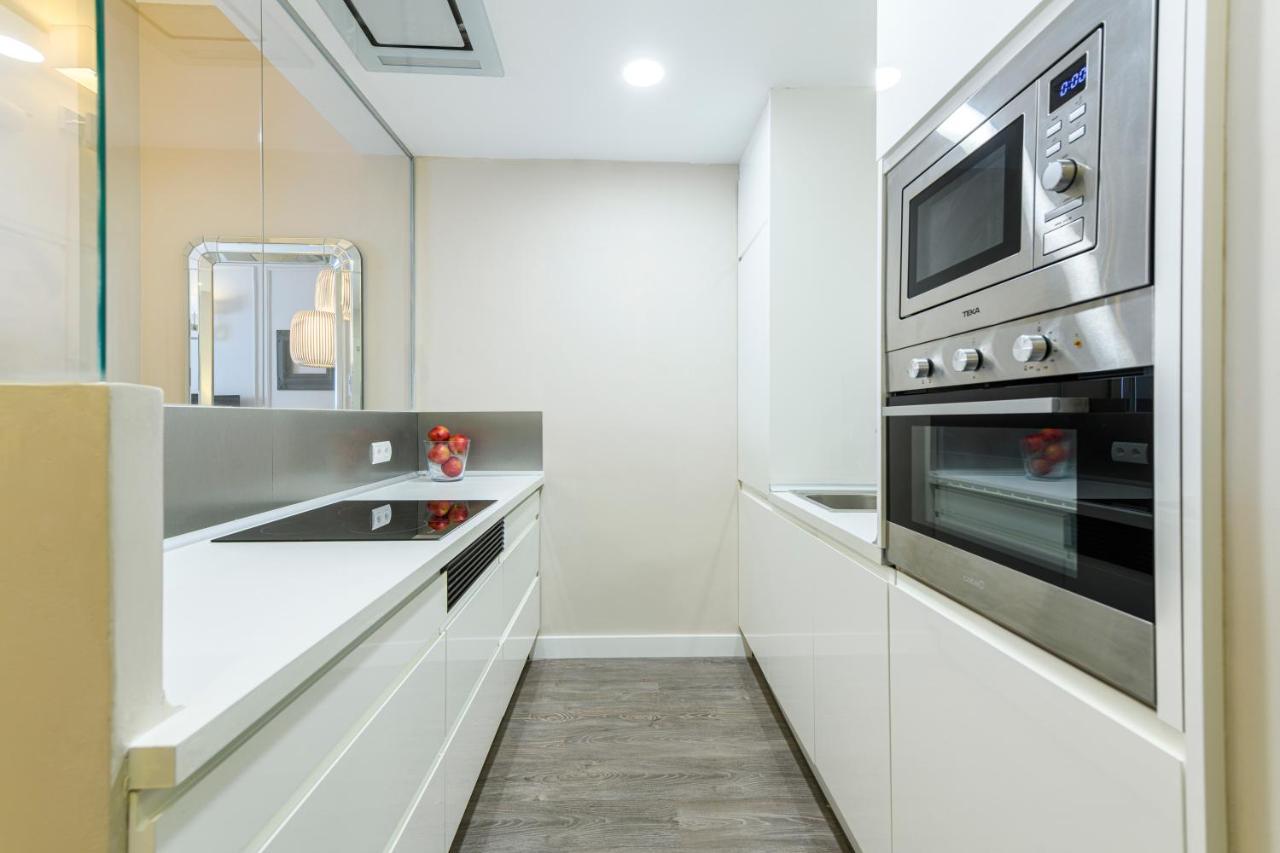 Apartmán Pelayo With Terrace Mid-Term Valencie Exteriér fotografie